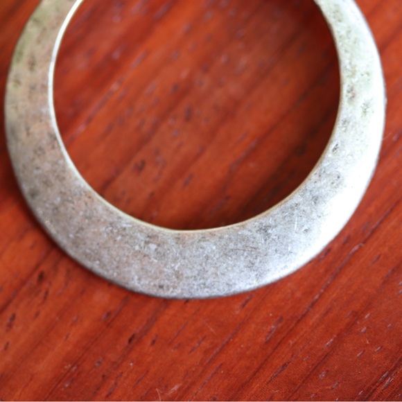 Elegant Round Brushed Silver Circle Pendant - Picture 2 of 7